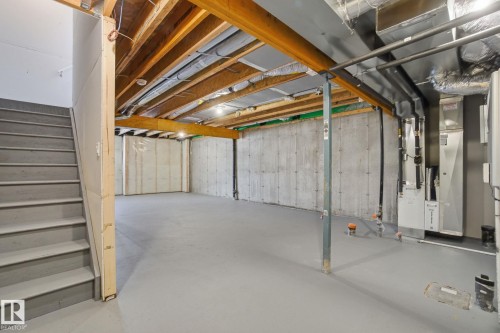 5621 Hawthorn Way, Edmonton, AB - Indoor Photo Showing Basement