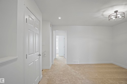 1726 Westerra Wynd, Stony Plain, AB - Indoor Photo Showing Other Room