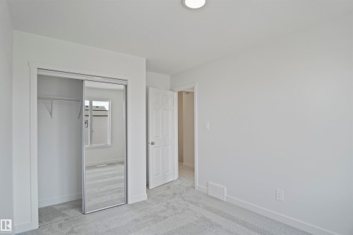 1726 Westerra Wynd, Stony Plain, AB - Indoor Photo Showing Other Room