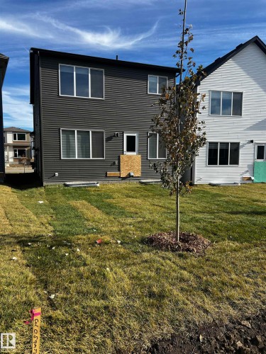 9102 Elves Loop Nw, Edmonton, AB - Outdoor