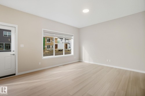 9102 Elves Loop Nw, Edmonton, AB - Indoor