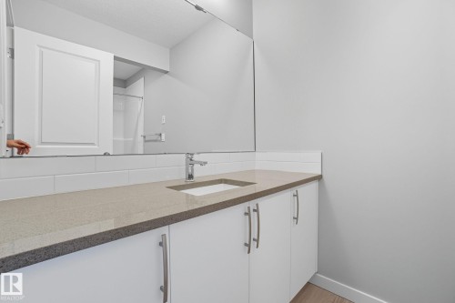 9102 Elves Loop Nw, Edmonton, AB - Indoor