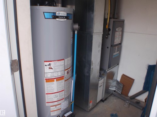 4416 55 Avenue, Barrhead, AB - Indoor Photo Showing Basement