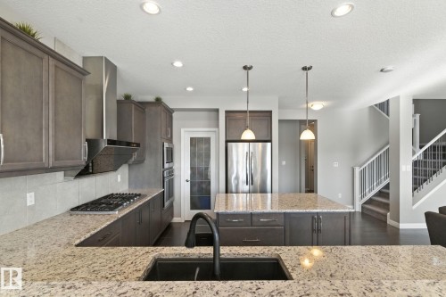 3875 Agar Green, Edmonton, AB - Indoor Photo Showing Kitchen With Upgraded Kitchen