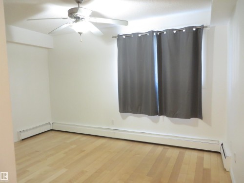 102 10547 83 Avenue, Edmonton, AB - Indoor