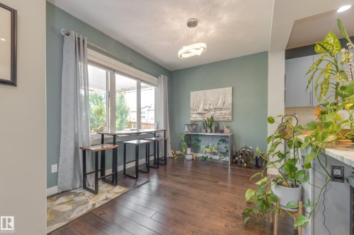 3721 Parker Court, Edmonton, AB - Indoor