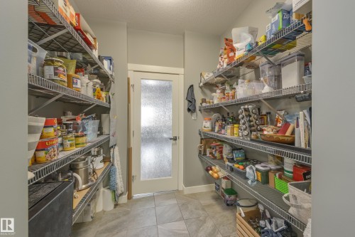 3721 Parker Court, Edmonton, AB - Indoor