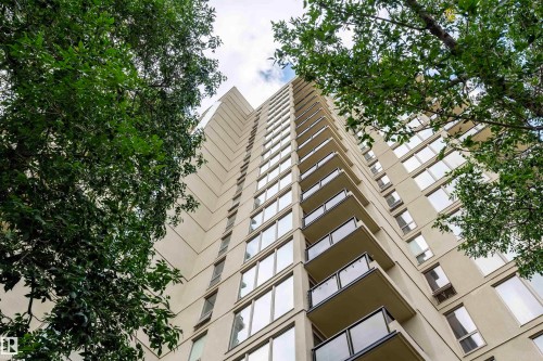 1809 10149 SASKATCHEWAN Drive  Edmonton, AB T6E 6B6