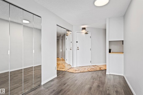 1809 10149 Saskatchewan Drive, Edmonton, AB - Indoor Photo Showing Other Room