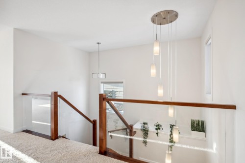 3811 Kidd Bay, Edmonton, AB - Indoor Photo Showing Other Room