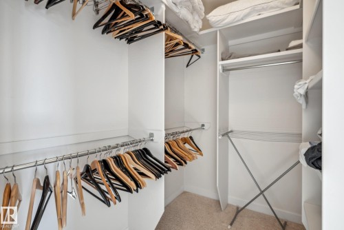 3811 Kidd Bay, Edmonton, AB - Indoor