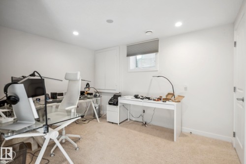 3811 Kidd Bay, Edmonton, AB - Indoor Photo Showing Office