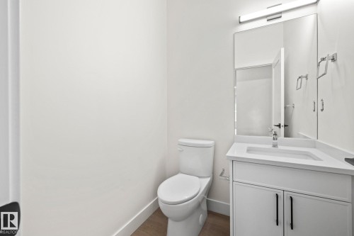 9628 89A Street, Morinville, AB - Indoor Photo Showing Bathroom