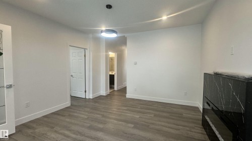 11537 81 Street, Edmonton, AB - Indoor Photo Showing Other Room