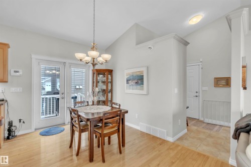 3813 45 Avenue, Bonnyville Town, AB - Indoor Photo Showing Dining Room