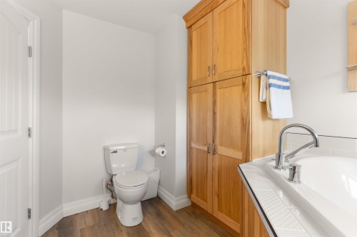 8432 Twp Road 502, Rural Brazeau County, AB - Indoor Photo Showing Bathroom