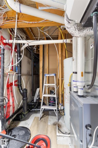 8432 Twp Road 502, Rural Brazeau County, AB - Indoor