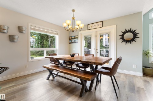 8432 Twp Road 502, Rural Brazeau County, AB - Indoor Photo Showing Dining Room