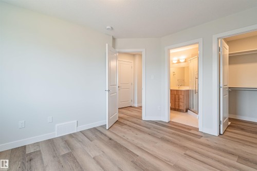 12125 88 Street, Edmonton, AB - Indoor Photo Showing Other Room