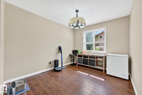 11005 162A Avenue, Edmonton, AB - Indoor