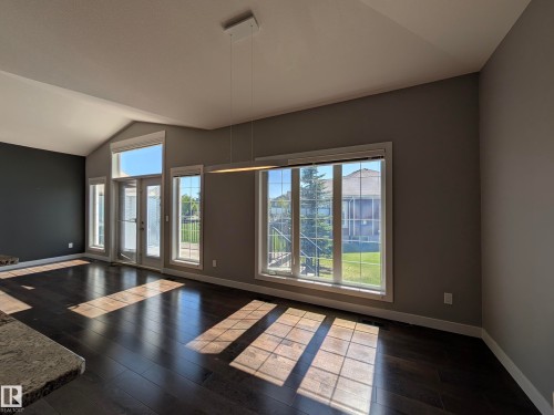 34 3090 Cameron Heights Way, Edmonton, AB - Indoor Photo Showing Other Room