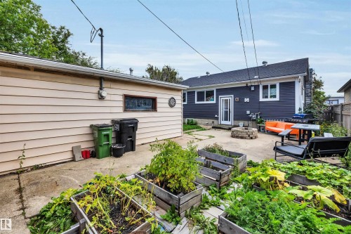 9516 63 Avenue, Edmonton, AB - Outdoor With Exterior