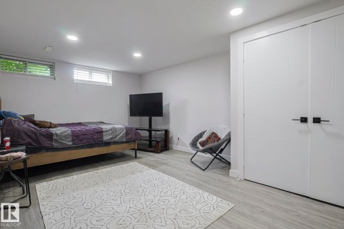 6224 136 Avenue, Edmonton, AB - Indoor Photo Showing Basement