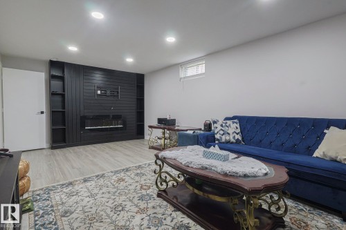 6224 136 Avenue, Edmonton, AB - Indoor Photo Showing Basement