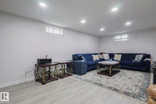 6224 136 Avenue, Edmonton, AB - Indoor Photo Showing Basement