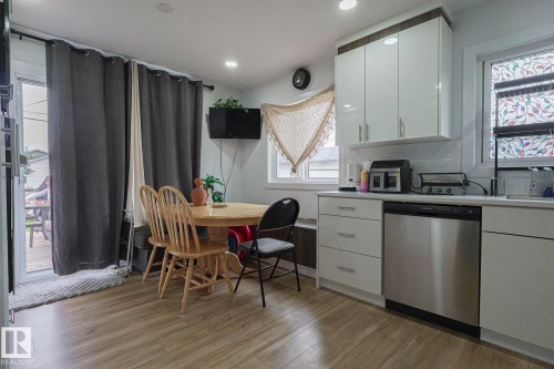 6224 136 Avenue, Edmonton, AB - Indoor