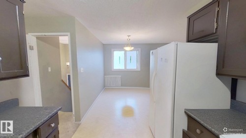 4904 19 Avenue, Edmonton, AB - Indoor