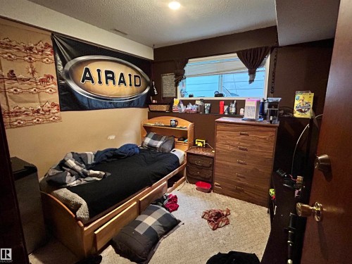 4904 19 Avenue, Edmonton, AB - Indoor