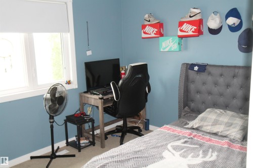 5206 54A Street, Elk Point, AB - Indoor Photo Showing Bedroom