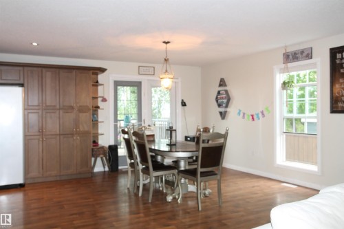 5206 54A Street, Elk Point, AB - Indoor Photo Showing Dining Room