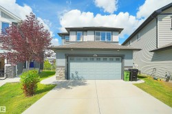 464 42 Ave NW  Edmonton, AB T6T 2G1
