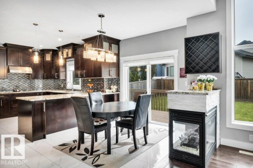 1339 Adamson Drive, Edmonton, AB - Indoor