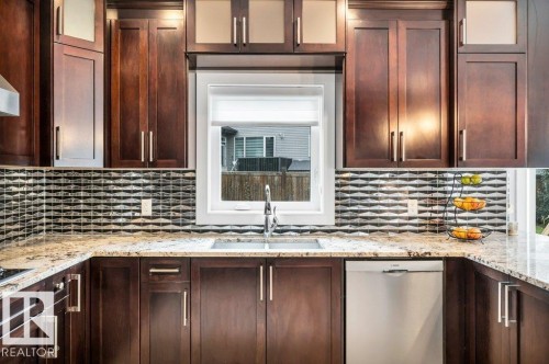 1339 Adamson Drive, Edmonton, AB - Indoor Photo Showing Kitchen With Double Sink