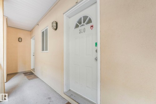 310 10606 102 Avenue, Edmonton, AB -  With Exterior