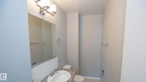 12732 113A Street, Edmonton, AB - Indoor Photo Showing Bathroom