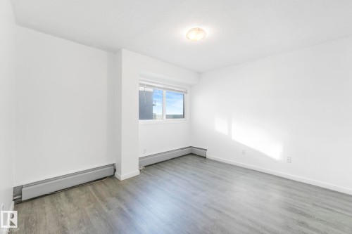 306 8310 Jasper Avenue, Edmonton, AB - Indoor Photo Showing Other Room