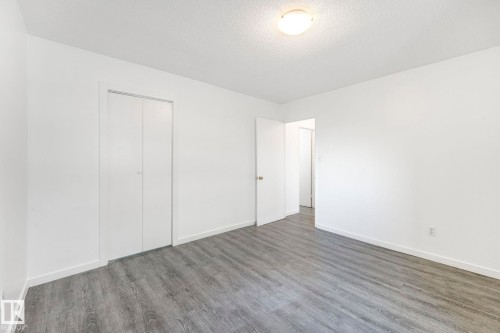 306 8310 Jasper Avenue, Edmonton, AB - Indoor Photo Showing Other Room