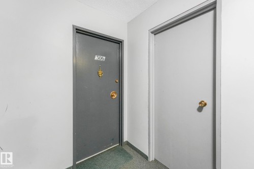 306 8310 Jasper Avenue, Edmonton, AB - Indoor Photo Showing Other Room