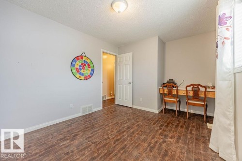 built in desk - 5026 53 Ave, Ryley, AB - Indoor Photo Showing Other Room