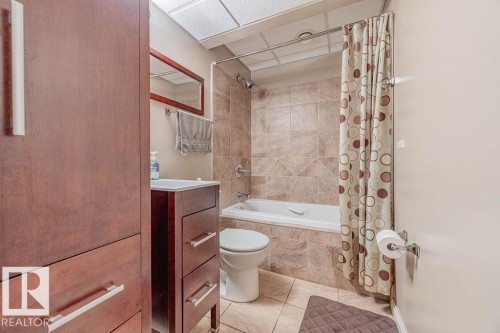 4 piece with jetted tub - 5026 53 Ave, Ryley, AB - Indoor Photo Showing Bathroom