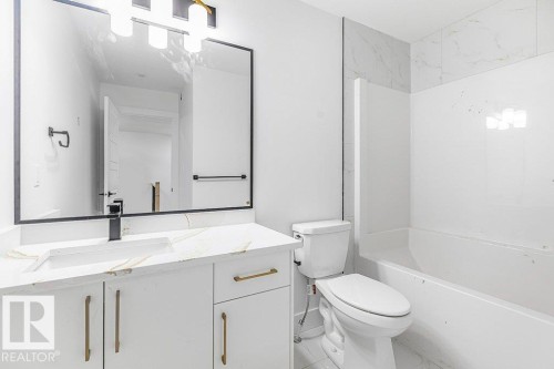 65 Silverstone Drive, Stony Plain, AB - Indoor Photo Showing Bathroom