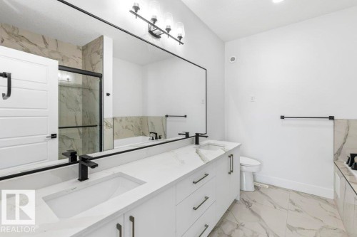65 Silverstone Drive, Stony Plain, AB - Indoor Photo Showing Bathroom