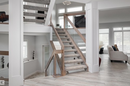 1562 Howes Place, Edmonton, AB - Indoor Photo Showing Other Room