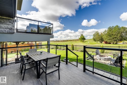 1562 Howes Place, Edmonton, AB - Outdoor