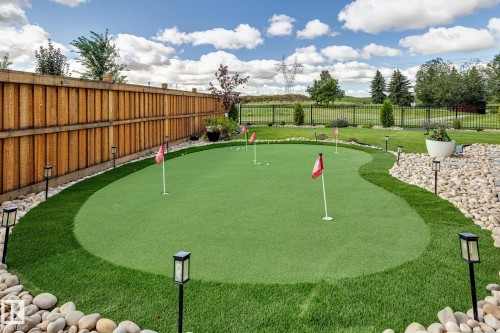 1562 Howes Place, Edmonton, AB - Outdoor