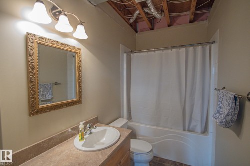 5753 43 Ave, St. Paul Town, AB - Indoor Photo Showing Bathroom